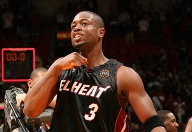 两边不讨好，瓦伦VS塞维赛后主裁判遭双方主帅声讨（瓦伦VS塞维赛后风波：主裁遭两队主帅齐声抨击）