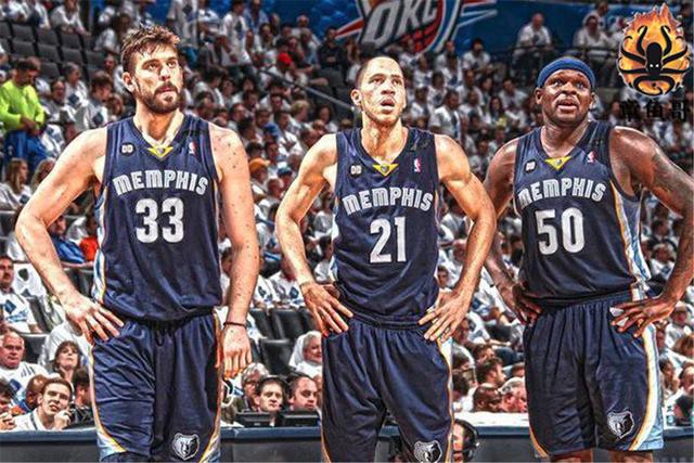 意媒：斯帕莱蒂想买中场，目标弗拉泰西、泽林斯基或法乔利（意媒曝：斯帕莱蒂寻中场强援，锁定弗拉泰西、泽林斯基、法乔利）