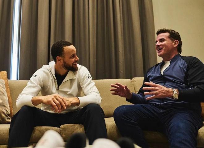 11轮21分，博洛尼亚赢那不勒斯创队史意甲三分制时代最佳开局（击败那不勒斯后，博洛尼亚11轮拿下21分，刷新队史意甲三分制最佳开局）