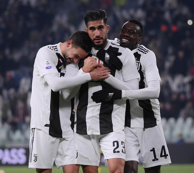 南美区预选赛竞争异常激烈（南美区预选赛争夺白热化）