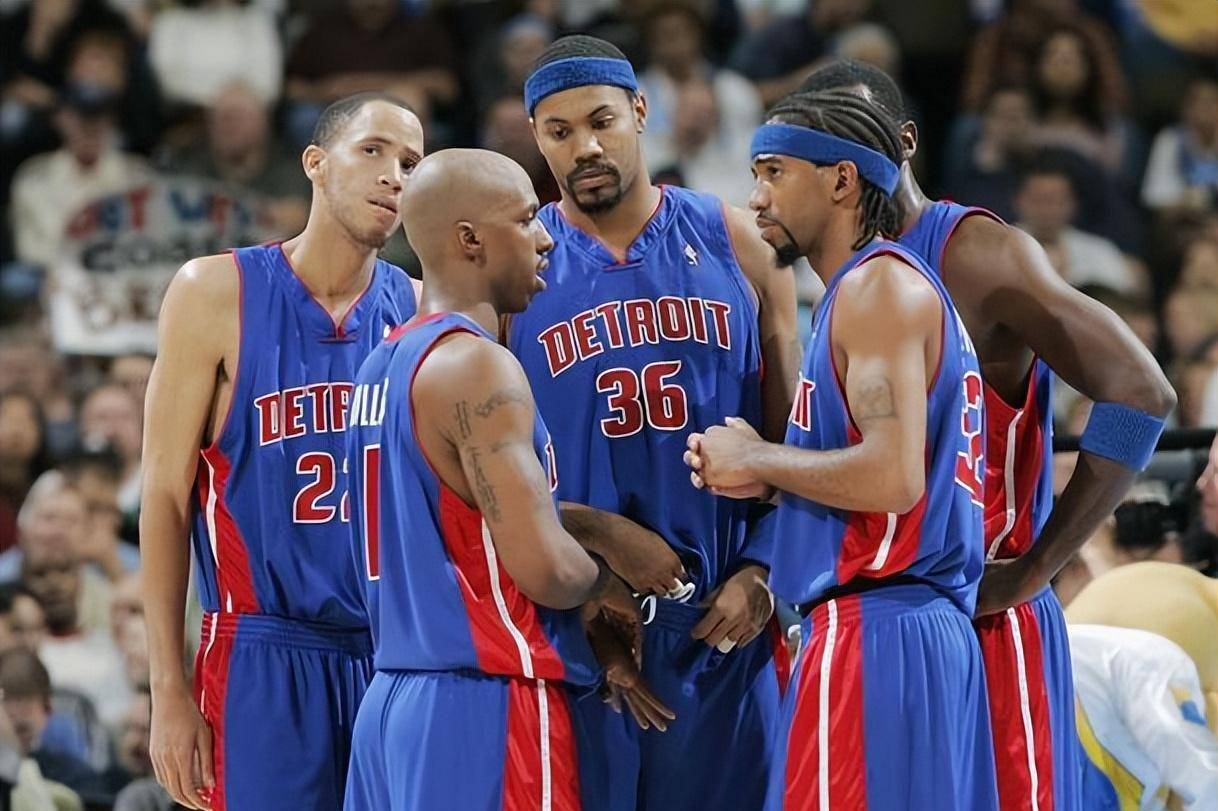 萨巴莱塔：西班牙人在世青赛后曾想签下梅西，但巴萨断然拒绝（萨巴莱塔：世青赛后西班牙人曾寻求签下梅西，巴萨坚决拒绝）